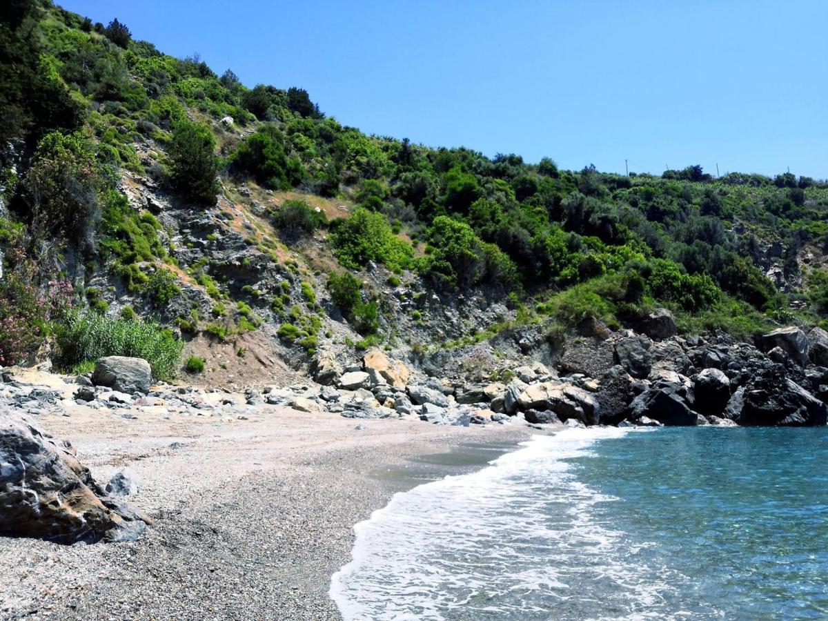Zeytinada Pansiyon Ve Goezleme Guneykoy ภายนอก รูปภาพ